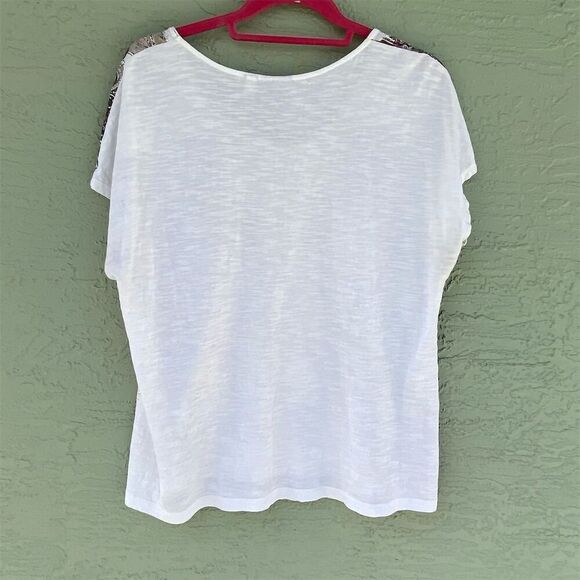 Chico's Women's Paisley Scoop Neck Blouse Size 2 (L) Multicolor Short Sleeve - Picture 2 of 8